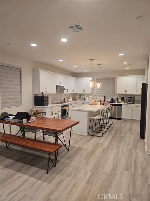 Front Image Thumbnail for CRPW25252152