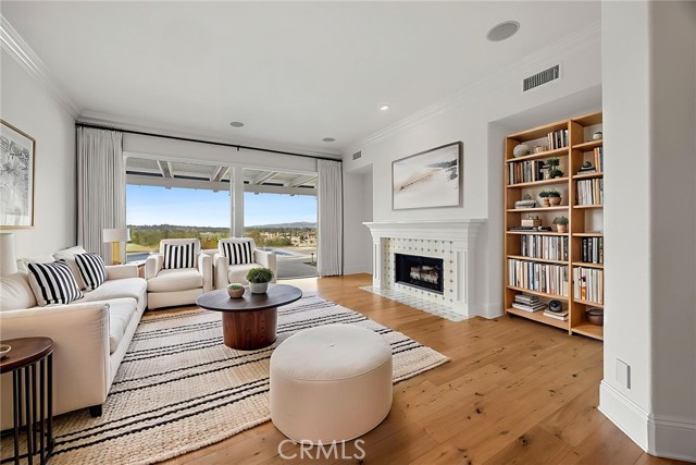 Detail Gallery Image 14 of 61 For 2309 Skyline, Fullerton,  CA 92831 - 4 Beds | 3 Baths