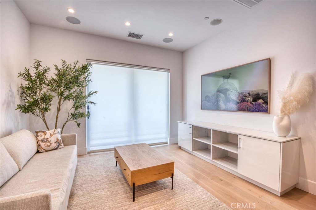 MLS #PW26188292 image #7