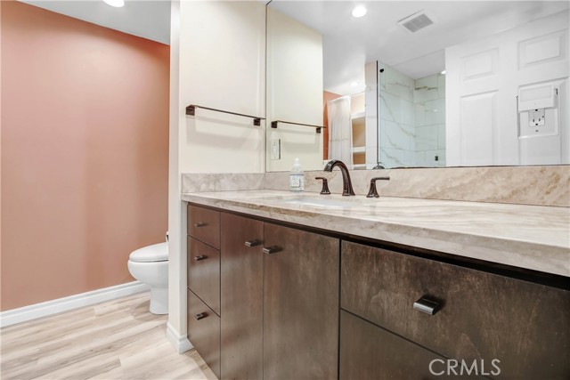 Detail Gallery Image 9 of 25 For 2331 S Cabrillo #1 Ave, San Pedro,  CA 90731 - 3 Beds | 3 Baths