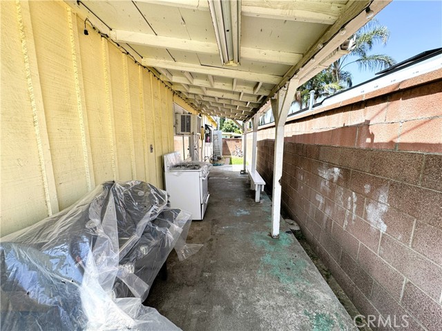 10281 Elmore Avenue, Whittier CA: https://media.crmls.org/medias/826889cd-0ba7-449e-a52c-36d9580ff07f.jpg