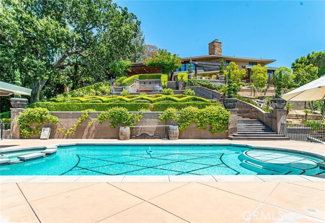 Detail Gallery Image 59 of 71 For 25591 via Velador, Valencia,  CA 91355 - 5 Beds | 3/1 Baths