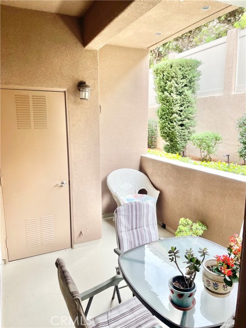 2750 Artesia Boulevard, Redondo Beach, California 90278, 2 Bedrooms Bedrooms, ,1 BathroomBathrooms,Residential,Sold,Artesia,SB23043403