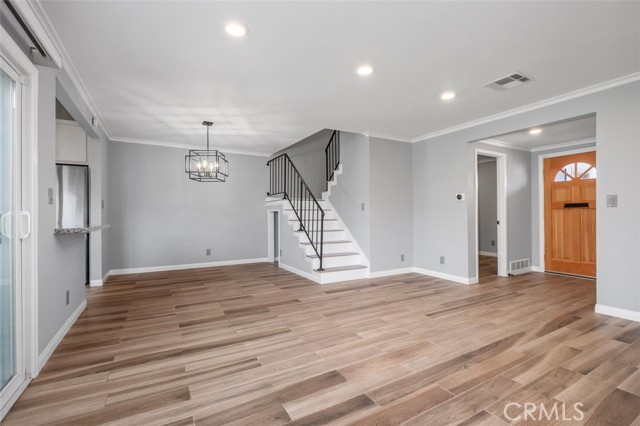 Image 29 of 46 For 17351 Via Lindo