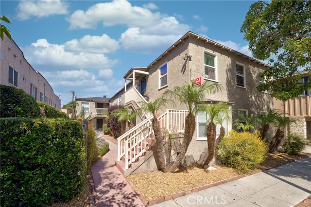 2011 Cedar Ave, Long Beach, CA 90806