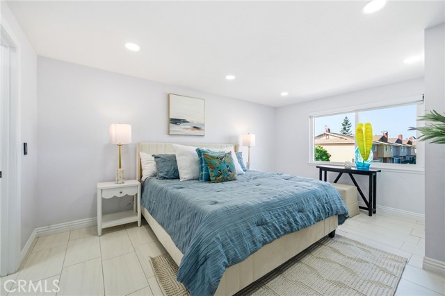 Detail Gallery Image 16 of 44 For 11912 Verbena Ct, Fountain Valley,  CA 92708 - 4 Beds | 3 Baths