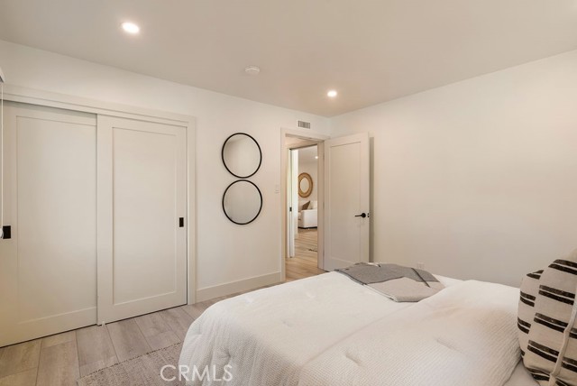 Detail Gallery Image 29 of 74 For 12822 Fairhaven, Santa Ana,  CA 92705 - 6 Beds | 4/1 Baths