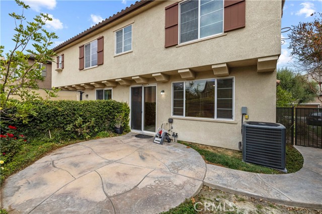 Detail Gallery Image 13 of 32 For 28363 Mirabelle Ln, Saugus,  CA 91350 - 3 Beds | 2/1 Baths