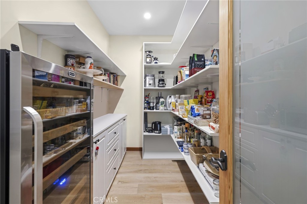 826e7537 7686 43a5 A39f A0b4bf62ef6e