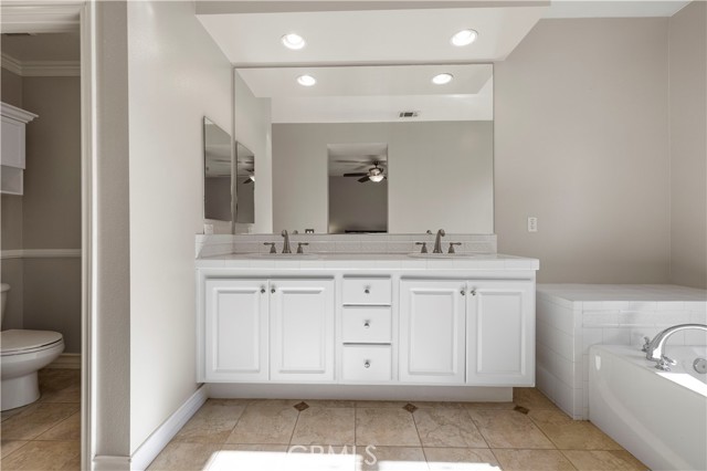 23402 Brookdale Lane, Valencia CA: https://media.crmls.org/medias/826ea229-0731-443c-ab9b-a5e1fe1eaea8.jpg