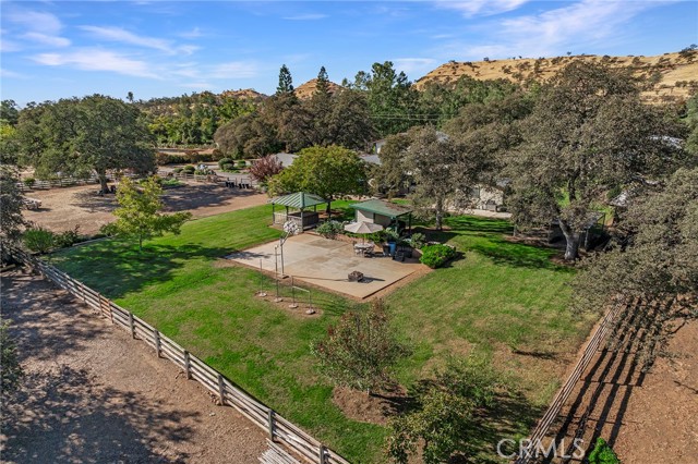 Detail Gallery Image 4 of 75 For 3811 Echo Mountain Dr, Butte Valley,  CA 95965 - 5 Beds | 4/2 Baths