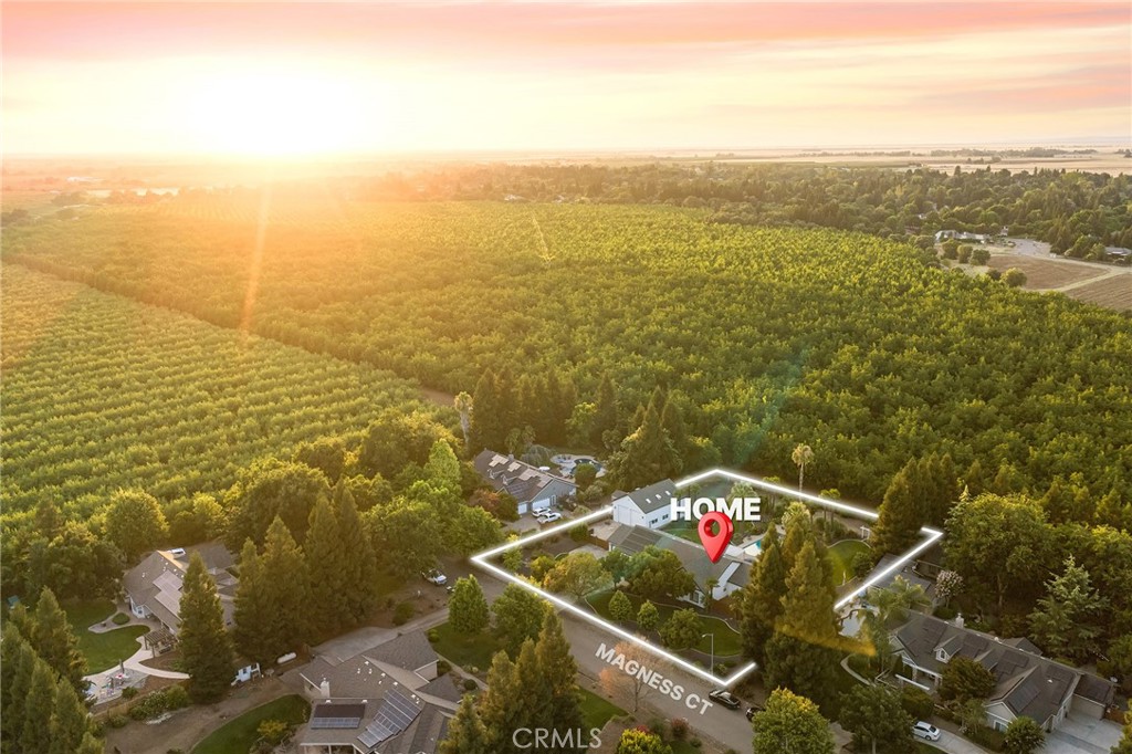 https://media.crmls.org/medias/826f4d18-048c-4181-ac88-2f86370b642e.jpg?preset=X-Large