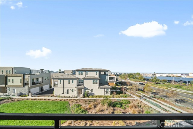 Detail Gallery Image 29 of 56 For 275 Sash, Irvine,  CA 92618 - 2 Beds | 2/1 Baths