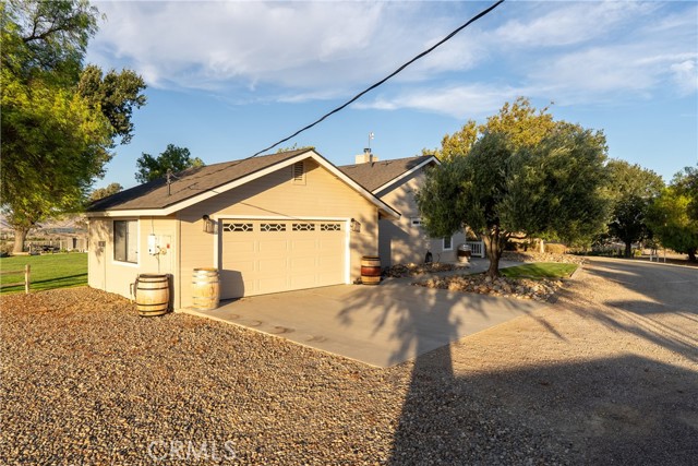 1825 Nygren Road, San Miguel CA: https://media.crmls.org/medias/82710f77-e445-45a3-925a-47ffe1274c3c.jpg