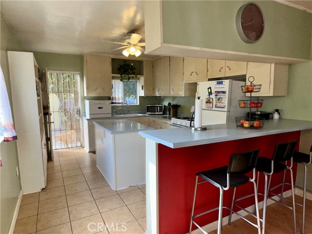 5833 Olive Avenue, Long Beach, CA, 90805 5833 Olive Avenue, Long Beach, CA, 90805