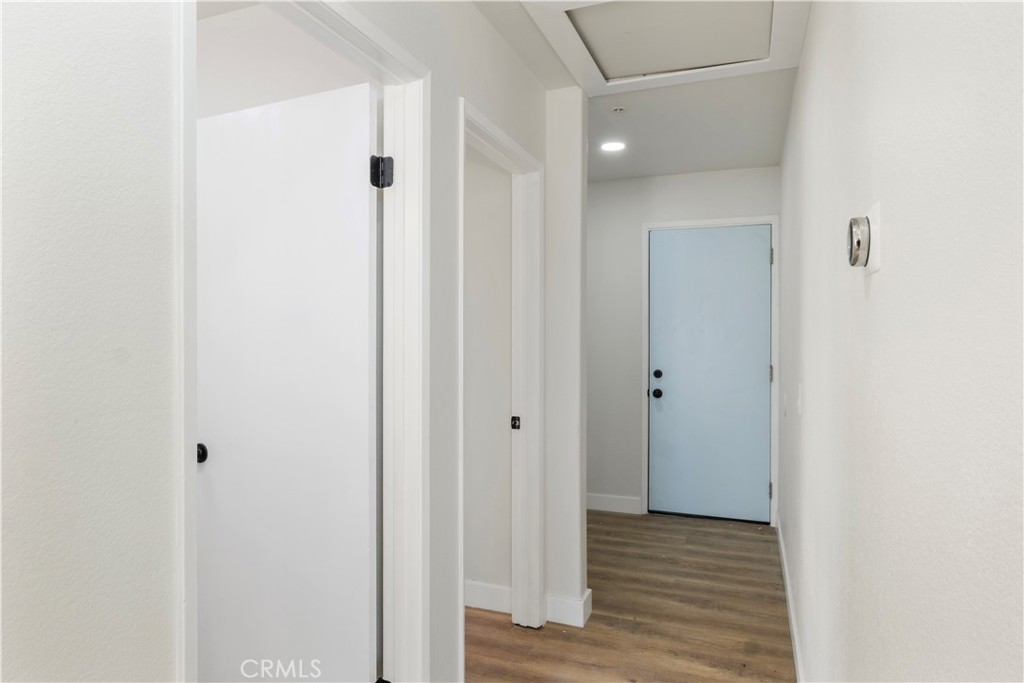 https://media.crmls.org/medias/82724bac-3b43-4159-826b-a549b175ef02.jpg?preset=X-Large