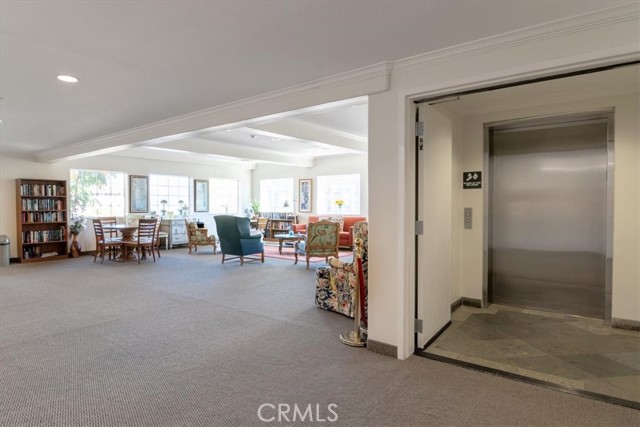 Detail Gallery Image 15 of 41 For 21345 Hawthorne #217,  Torrance,  CA 90503 - 1 Beds | 1 Baths