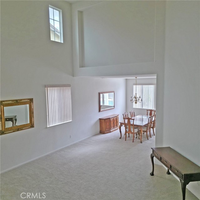 Detail Gallery Image 3 of 32 For 31935 Violet Dr, Winchester,  CA 92596 - 4 Beds | 3 Baths