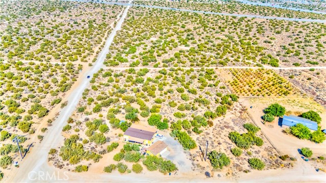 Detail Gallery Image 9 of 11 For 2142 Cbs (Trinity) Ln, Pinon Hills,  CA 92372 - 2 Beds | 2 Baths