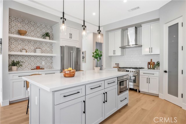 Detail Gallery Image 10 of 47 For 2619 Huntington Ln #B,  Redondo Beach,  CA 90278 - 4 Beds | 3/1 Baths