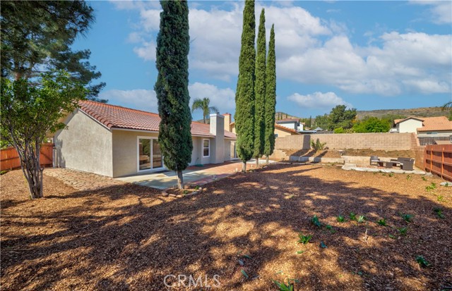 6923 Sundown Drive, Jurupa Valley CA: https://media.crmls.org/medias/82739a2a-fd13-48b2-8ce4-282e40025a40.jpg