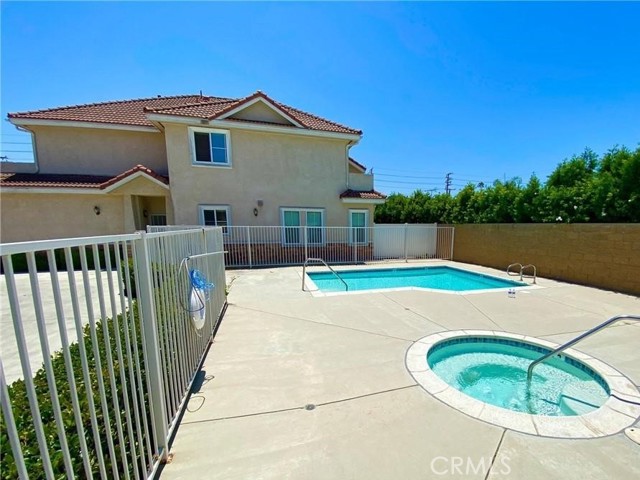 Image 3 for 3561 W Ball Rd, Anaheim, CA 92804