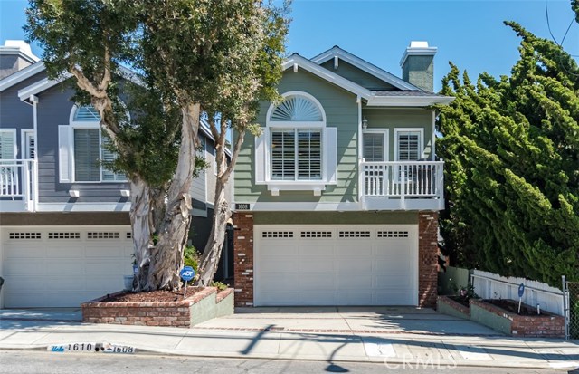 1608 Stanford Avenue, Redondo Beach, California 90278, 3 Bedrooms Bedrooms, ,2 BathroomsBathrooms,Residential,Sold,Stanford,SB17069202