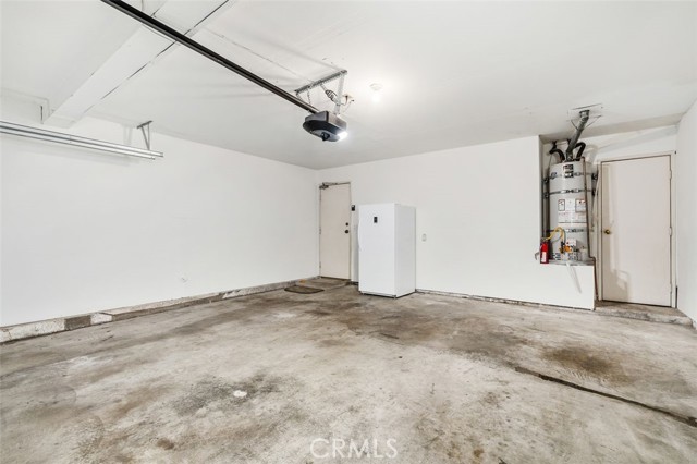 Detail Gallery Image 33 of 33 For 10056 Melinda Way #3,  Northridge,  CA 91325 - 2 Beds | 2/1 Baths