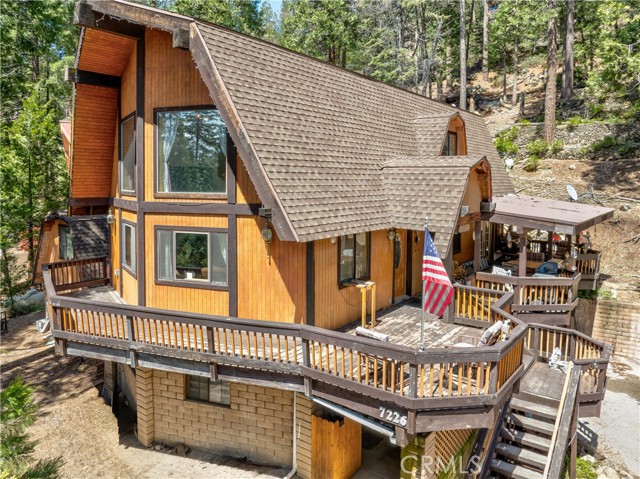 Detail Gallery Image 1 of 43 For 7226 Yosemite Park Way, Yosemite,  CA 95389 - 2 Beds | 2 Baths