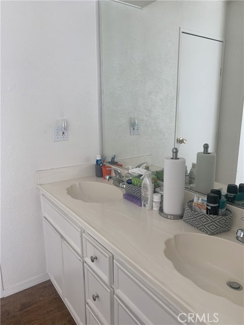 Detail Gallery Image 13 of 19 For 44 Taylor Court, Brea,  CA 92821 - 2 Beds | 2 Baths