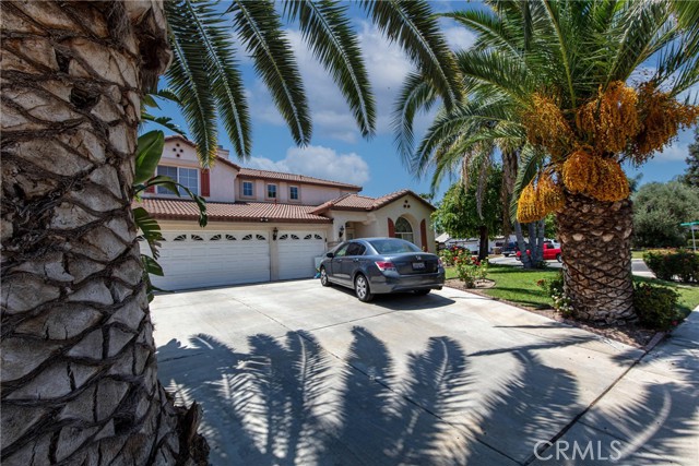 803 Mountain Park Drive, Bakersfield CA: https://media.crmls.org/medias/8276c6d0-ebbb-4c3b-a547-3d03d6080c6a.jpg