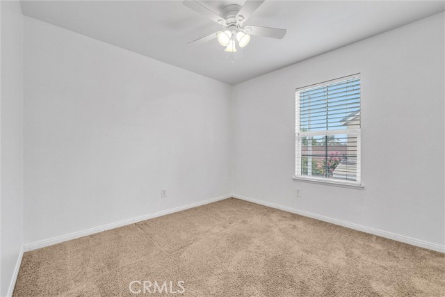 Detail Gallery Image 18 of 29 For 1927 Kenton, Riverside,  CA 92501 - 3 Beds | 2/1 Baths