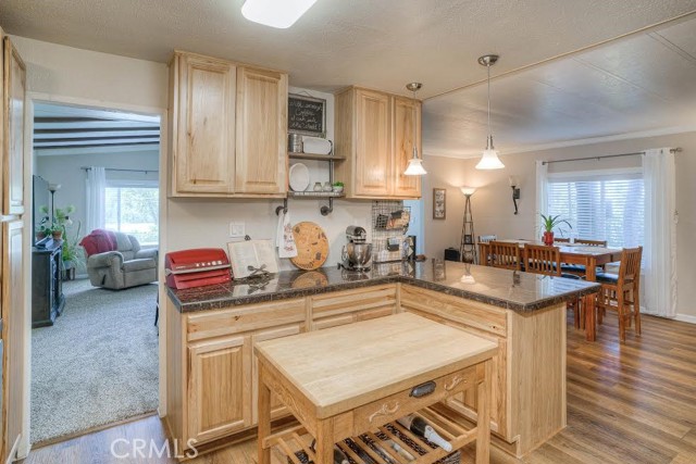12 Hanging Tree Court, Oroville CA: https://media.crmls.org/medias/827724cf-a9a4-425c-9ef6-6f71ae223244.jpg