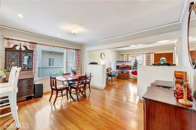 Detail Gallery Image 17 of 33 For 732 Molino, Long Beach,  CA 90804 - 3 Beds | 2 Baths