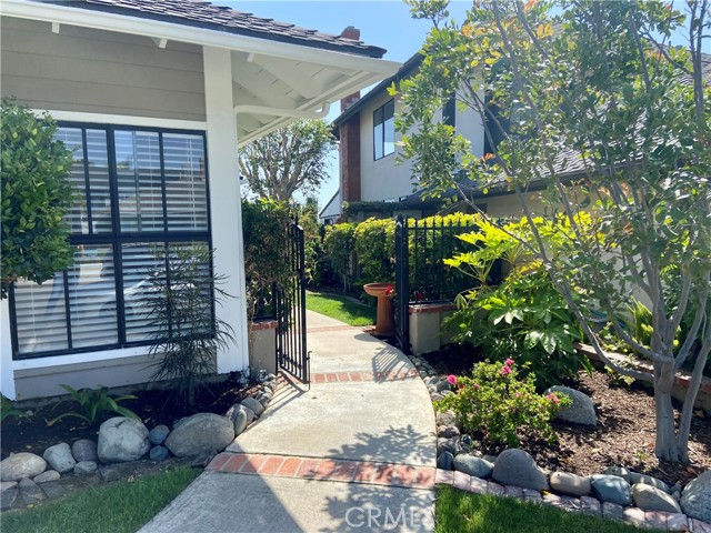 Detail Gallery Image 12 of 20 For 491 Calle Amigo, San Clemente,  CA 92673 - 4 Beds | 3 Baths