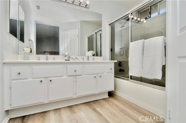 15 Sydney Court, Aliso Viejo CA: https://media.crmls.org/medias/827b33bd-4603-4313-ad6b-48d6ea3f8a41.jpg