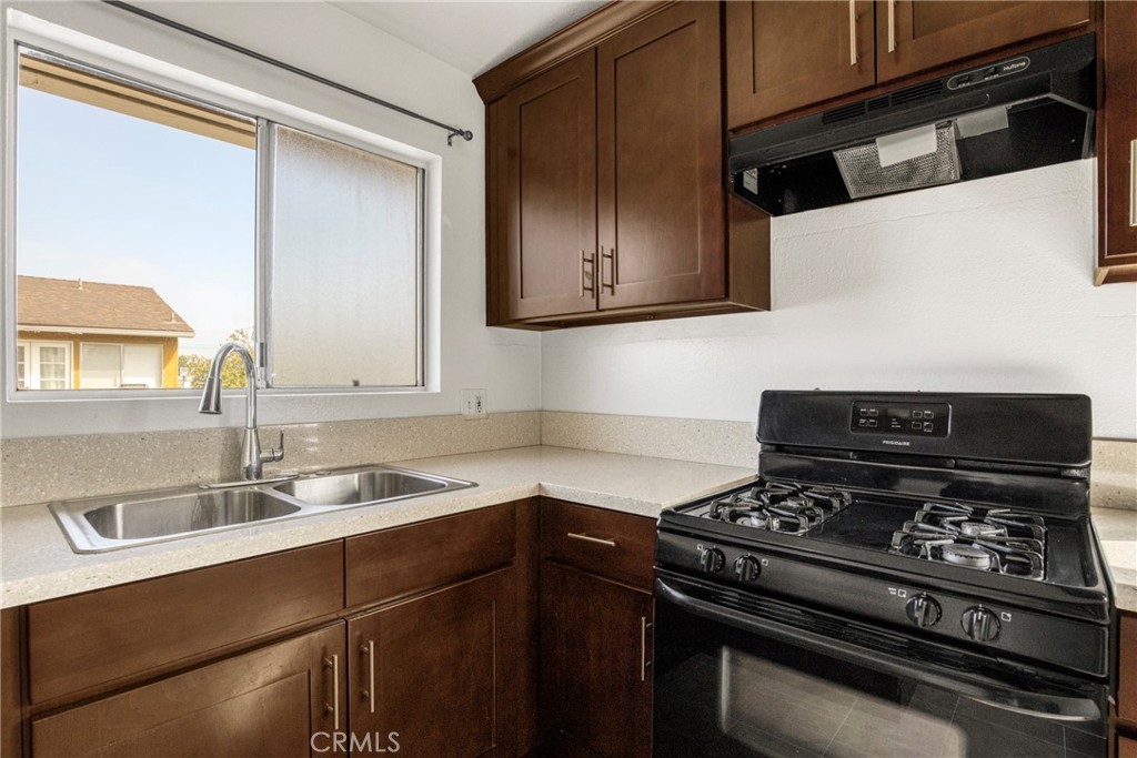 MLS #SR25244770 image #12