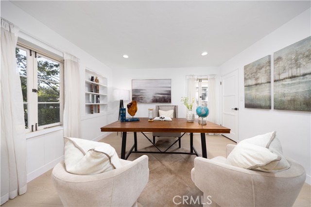 2175 Roanoke Road, San Marino CA: https://media.crmls.org/medias/827d28d3-ffc7-463b-ace3-0af3a893e107.jpg