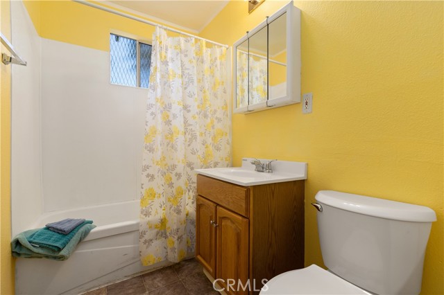 Detail Gallery Image 6 of 31 For 6039 1st Ave, Lucerne,  CA 95458 - 3 Beds | 2 Baths
