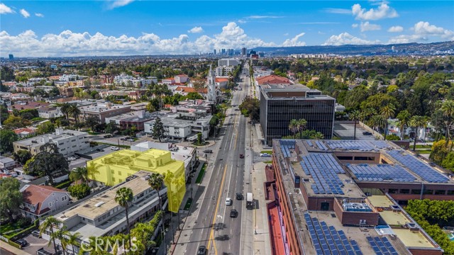 Image 55 of 70 For 4262 Wilshire Boulevard