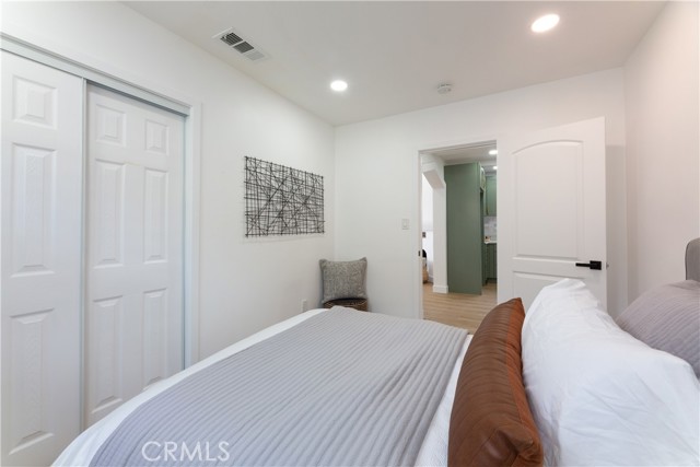 Detail Gallery Image 30 of 57 For 1061 W 82nd St, Los Angeles,  CA 90044 - 3 Beds | 2/1 Baths