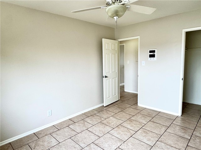 912 Gladys Avenue, Long Beach CA: https://media.crmls.org/medias/827ff589-fa83-47da-b20b-77701b0da56a.jpg
