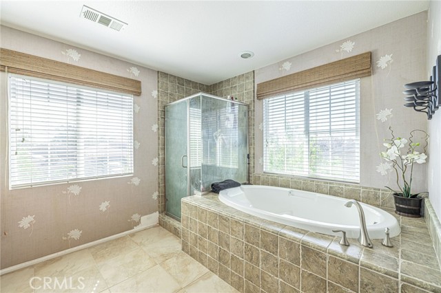 37137 Firethorn Street, Palmdale CA: https://media.crmls.org/medias/8280151f-21f6-4f96-9c80-e7d0f40b45dd.jpg