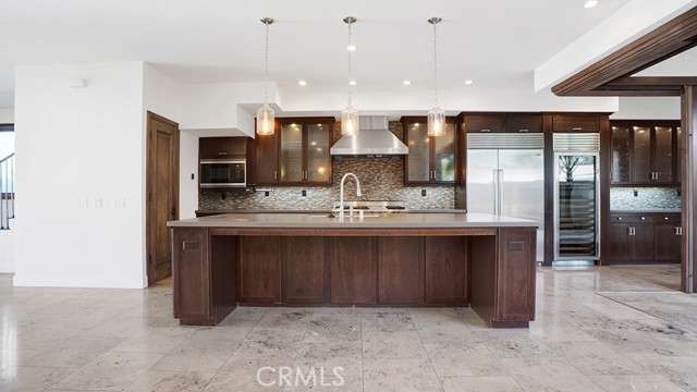 Detail Gallery Image 11 of 61 For 243 Poppy Ave, Corona Del Mar,  CA 92625 - 4 Beds | 3/1 Baths