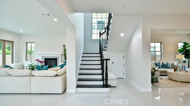 Detail Gallery Image 22 of 49 For 17413 Sienna Ln, Fountain Valley,  CA 92708 - 4 Beds | 4 Baths