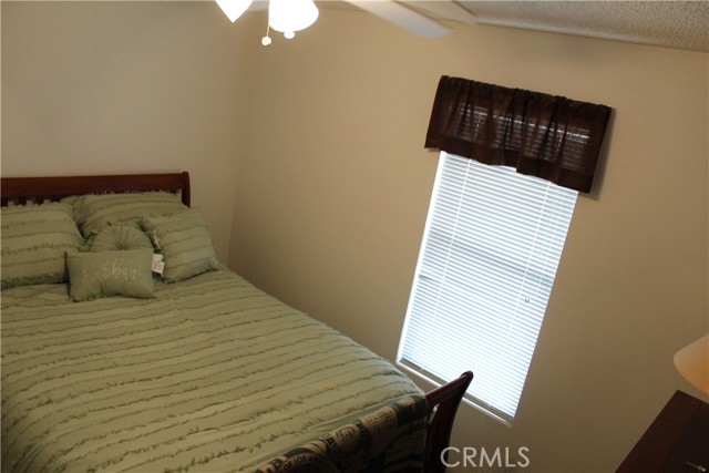 220 Colorado River Drive, Blythe CA: https://media.crmls.org/medias/82821596-d5cf-4cb3-a3a9-ae59718e6cf2.jpg