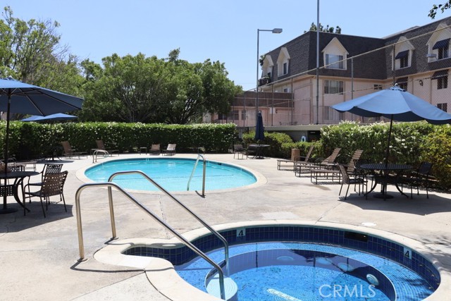 2385 Roscomare Road, Bel Air CA: https://media.crmls.org/medias/82822f4a-29ed-4fef-82b1-08f1fce32be9.jpg