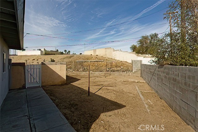 Detail Gallery Image 21 of 45 For 15004 Zenda St, Victorville,  CA 92395 - 3 Beds | 1 Baths