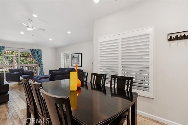 2960 Champion Way, Tustin CA: https://media.crmls.org/medias/82831470-e68c-41e3-b17b-3ed8148e3131.jpg