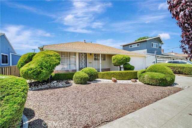 849 Serra Drive, San Leandro CA: https://media.crmls.org/medias/8283c4ba-86c3-487d-ac64-fc03cd67fa0d.jpg
